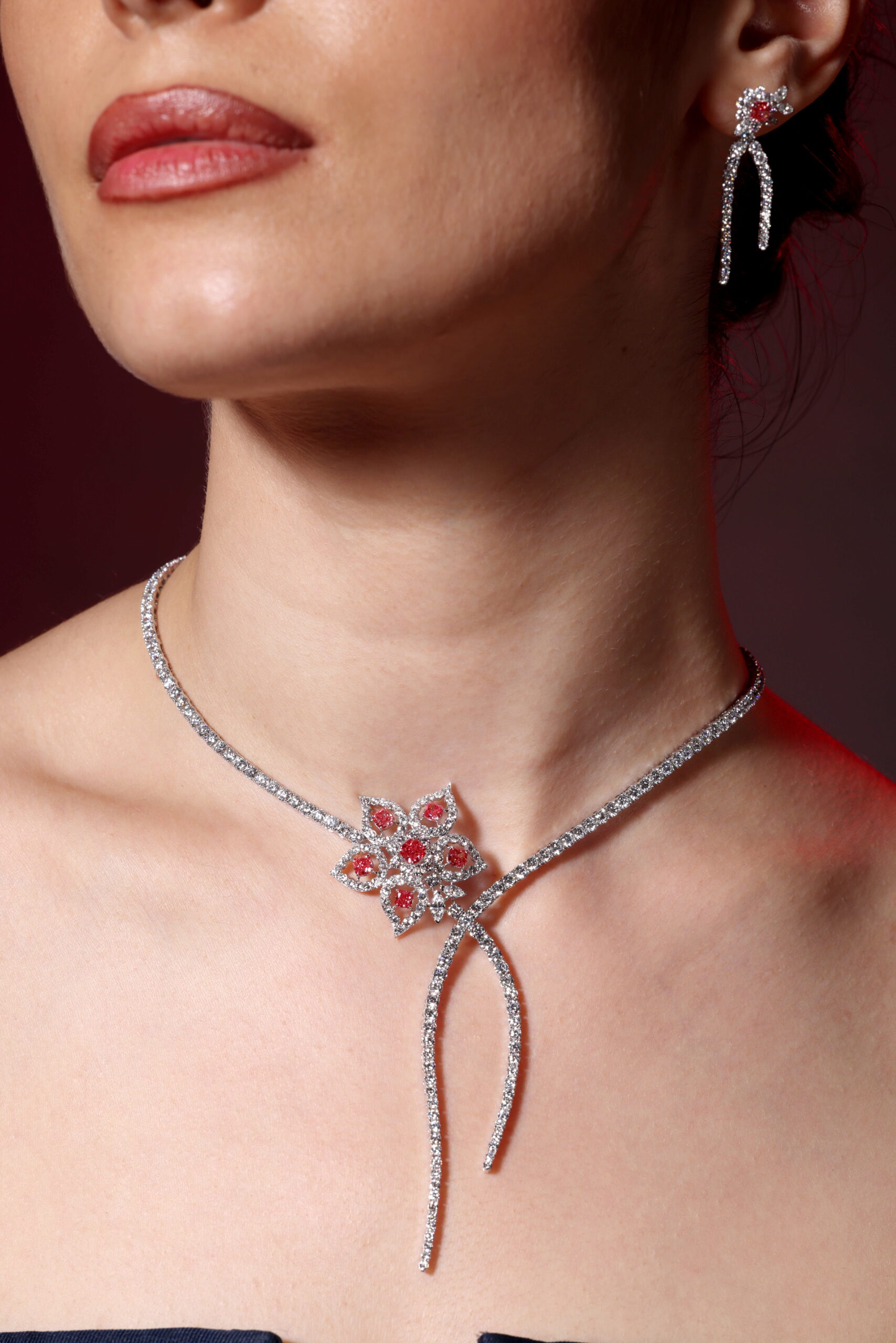 TNCK-180(3) TNCK-180(3)